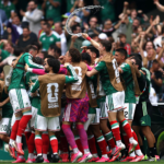 México abrió el Grupo A con victoria sobre Sudáfrica