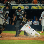 Águilas blanqueó a Leones en el estreno de Guillermo Quiroz