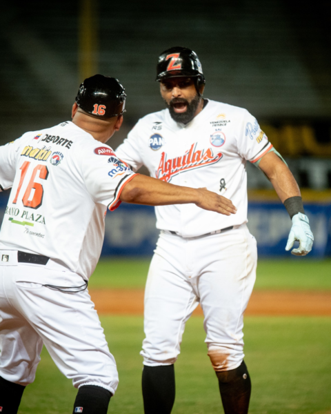 Águilas cortó la mala racha con un agónico triunfo sobre Tigres