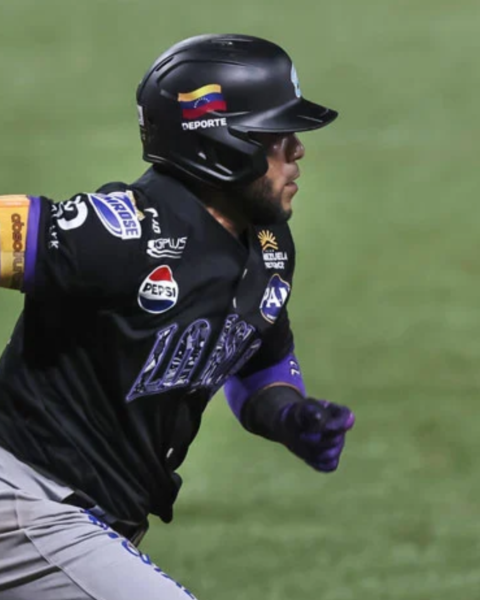Bravos logró ante Leones su primera victoria de la campaña