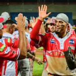 Cardenales completó una doble remontada ante Águilas