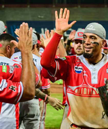 Cardenales completó una doble remontada ante Águilas