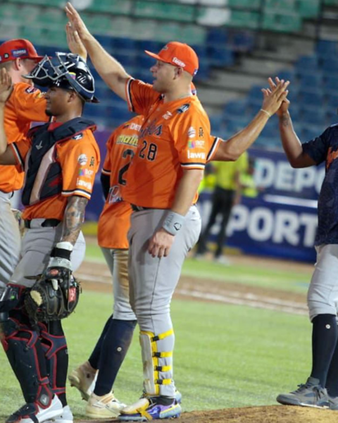 Caribes amargó la fiesta en el debut de Bravos como local